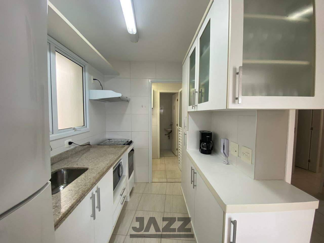 Apartamento à venda com 3 quartos, 151m² - Foto 11