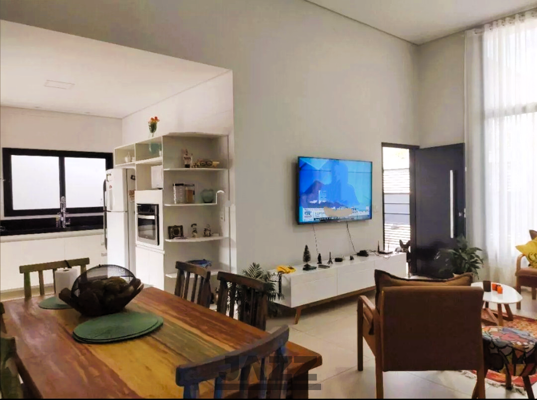 Casa à venda com 3 quartos, 161m² - Foto 3