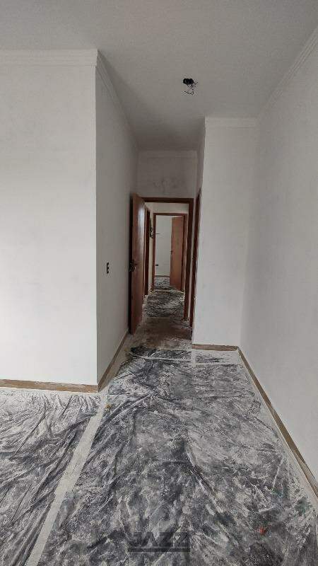 Casa à venda com 3 quartos, 135m² - Foto 4