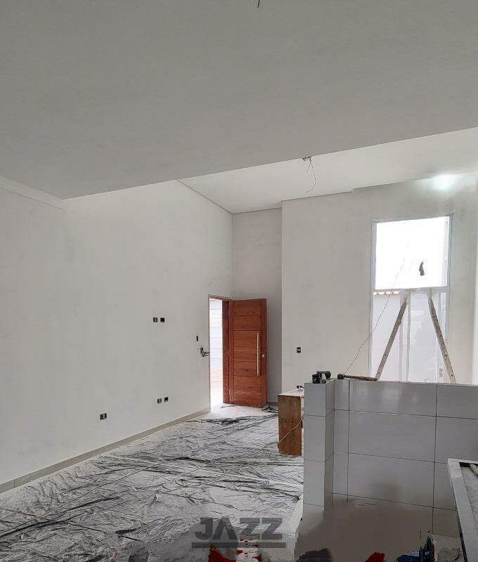 Casa à venda com 3 quartos, 135m² - Foto 2