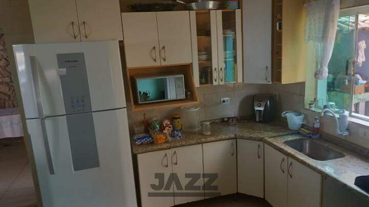 Casa de Condomínio à venda com 5 quartos, 250m² - Foto 6