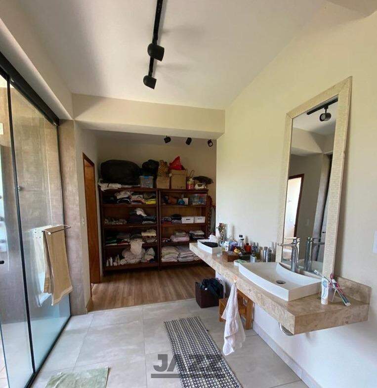 Casa de Condomínio para alugar com 3 quartos, 293m² - Foto 9