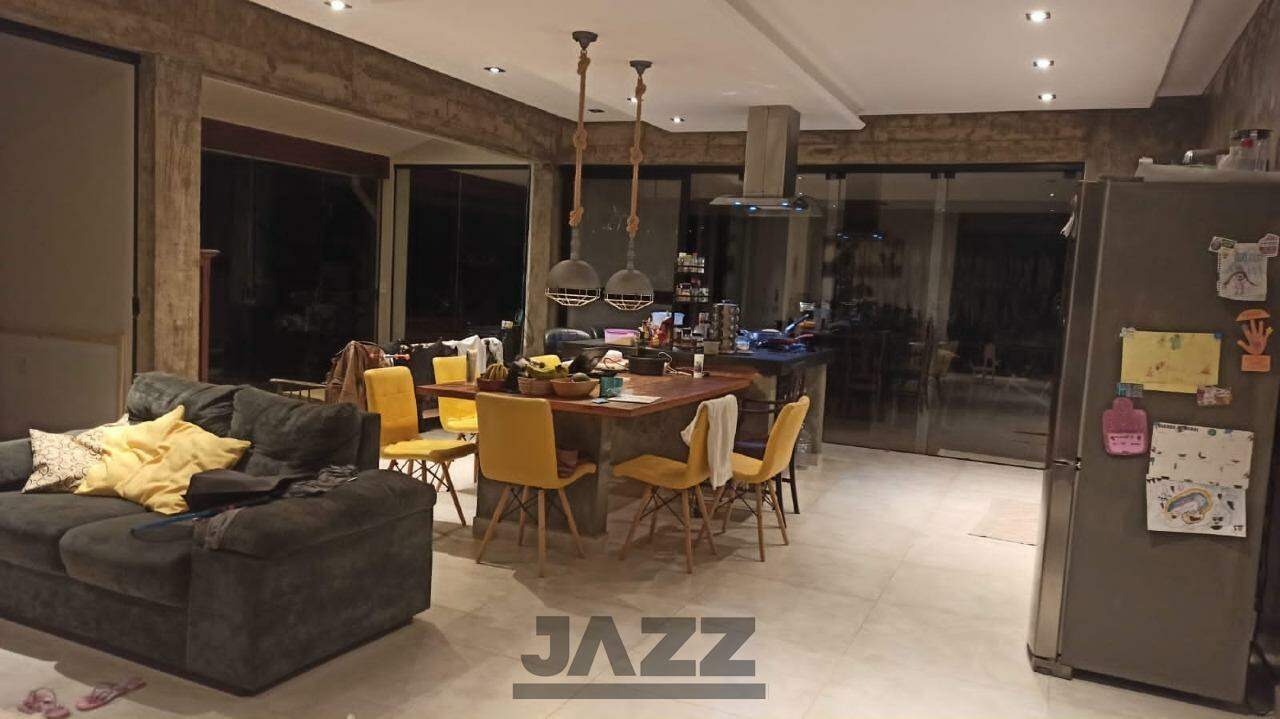 Casa de Condomínio para alugar com 3 quartos, 293m² - Foto 25