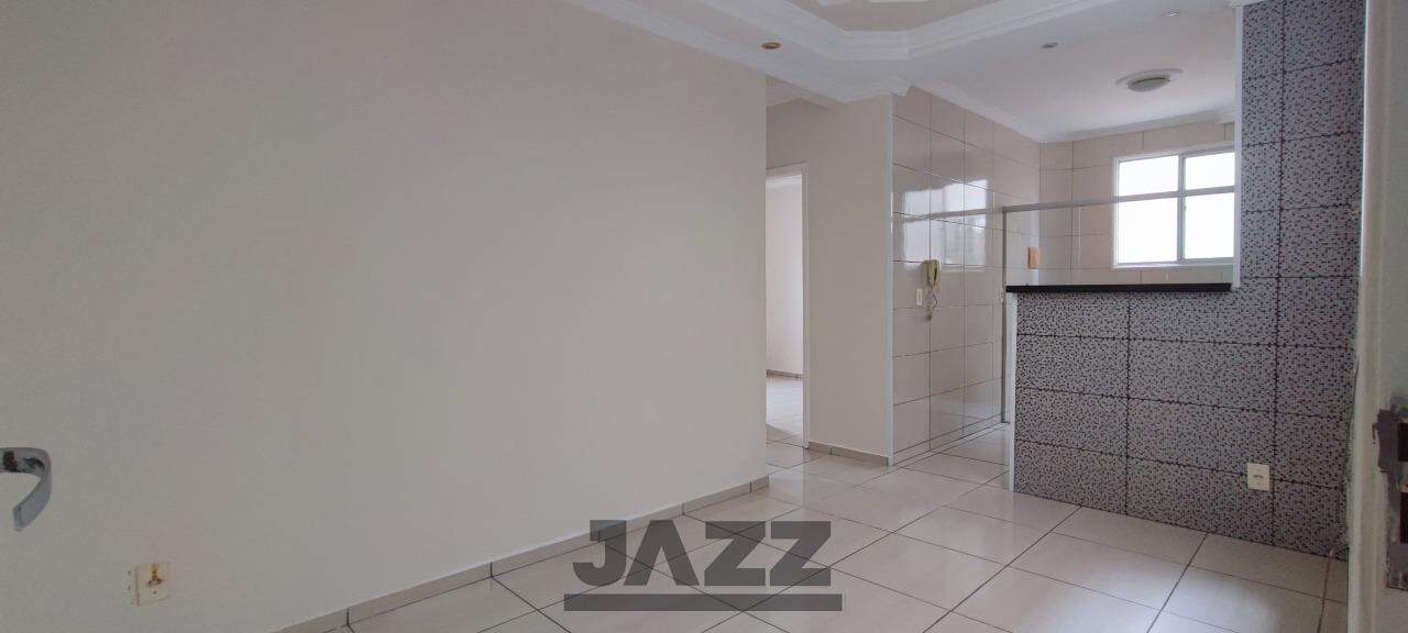 Apartamento à venda com 2 quartos, 46m² - Foto 2