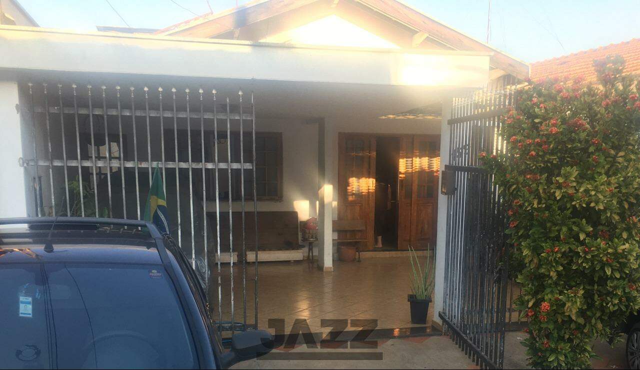 Casa à venda com 4 quartos, 212m² - Foto 8