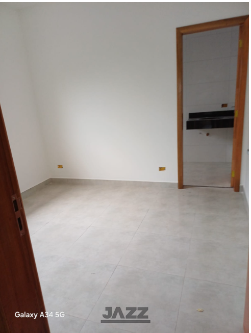 Casa à venda com 2 quartos, 80m² - Foto 11