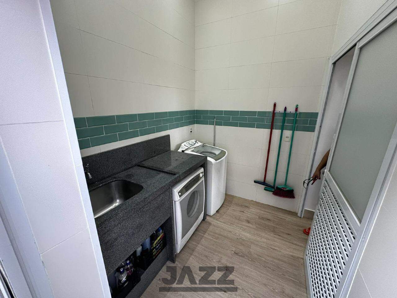 Casa de Condomínio à venda, 260m² - Foto 13