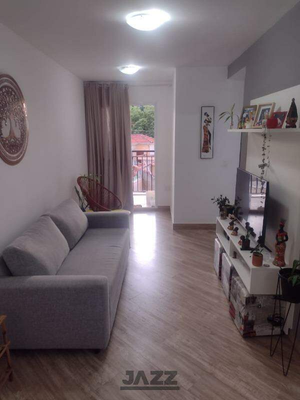 Apartamento à venda com 2 quartos, 62m² - Foto 3