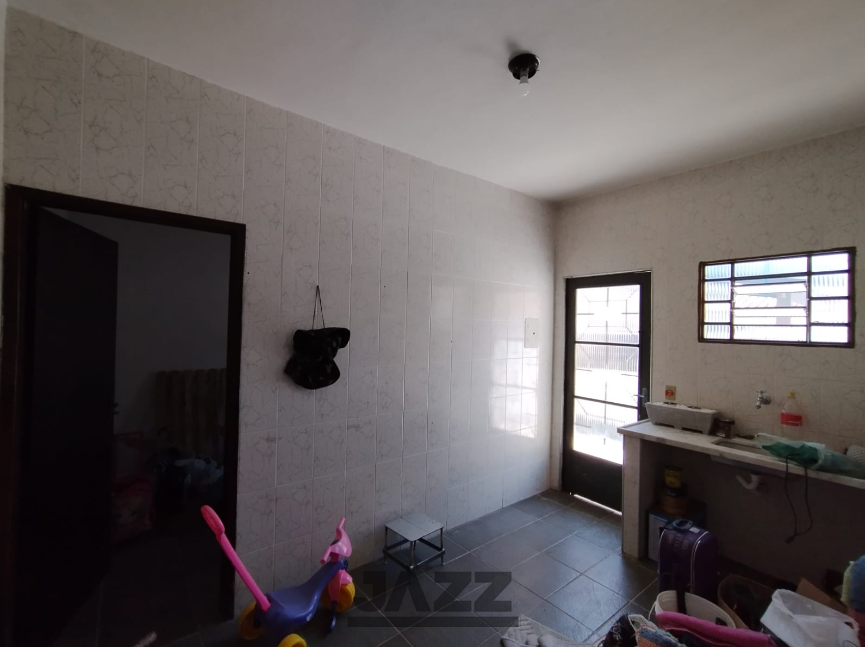 Casa à venda com 2 quartos, 360m² - Foto 5