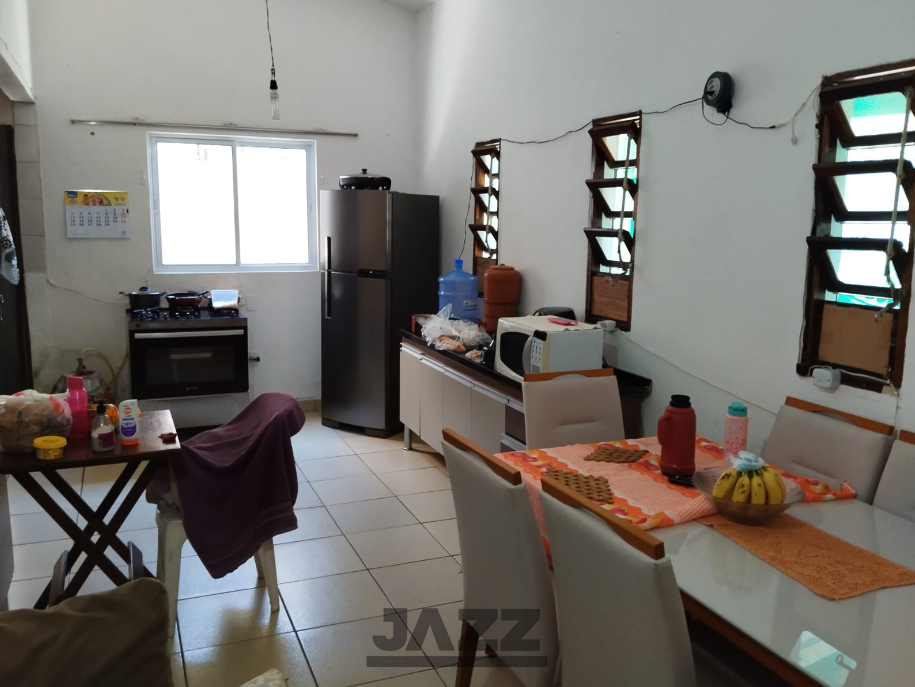 Casa à venda com 2 quartos, 360m² - Foto 6