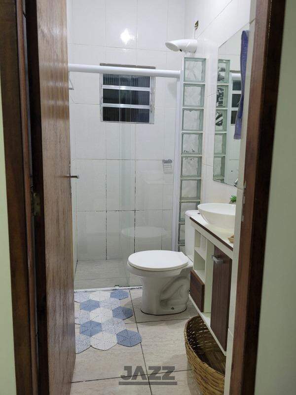 Casa à venda com 2 quartos, 1m² - Foto 13