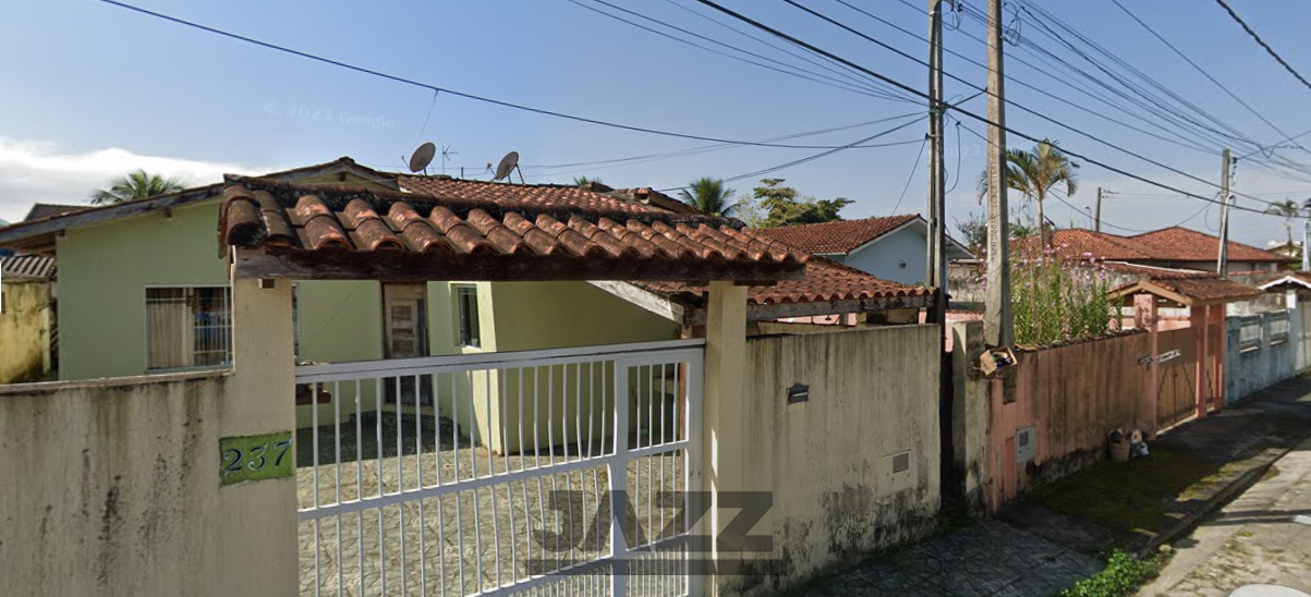 Casa à venda com 2 quartos, 80m² - Foto 5