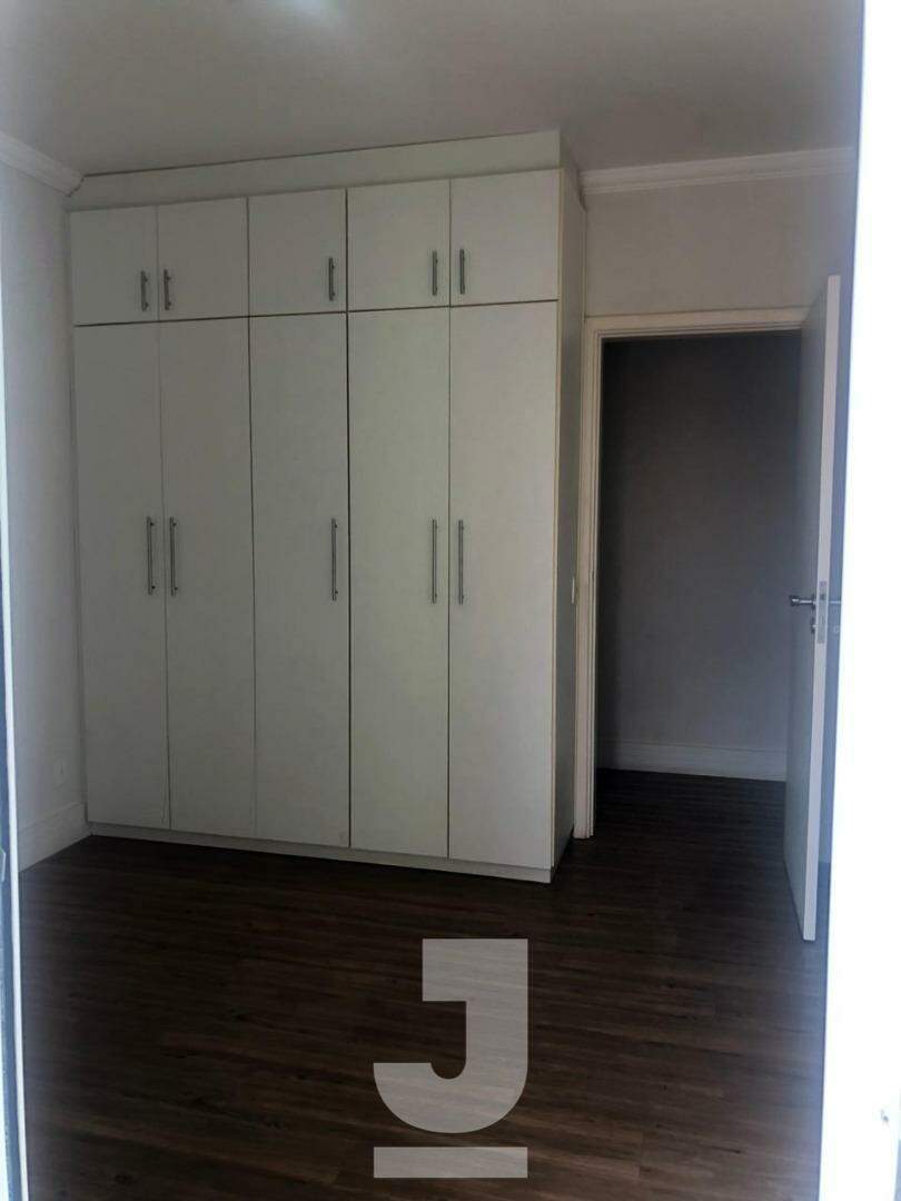 Casa de Condomínio para alugar com 4 quartos, 402m² - Foto 28