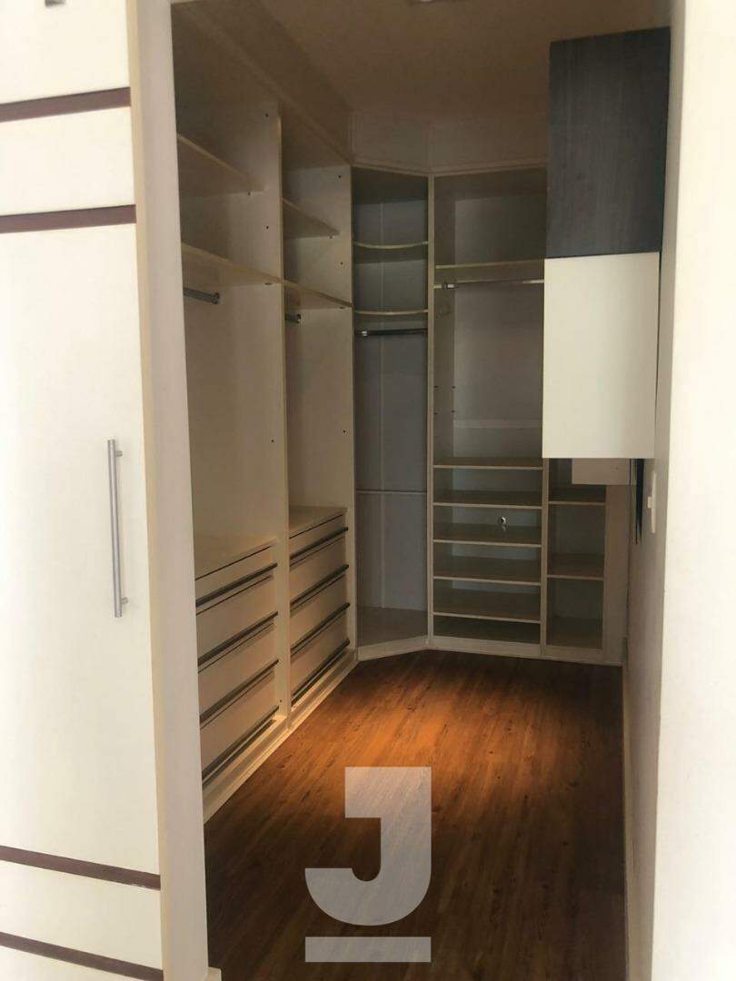 Casa de Condomínio para alugar com 4 quartos, 402m² - Foto 34