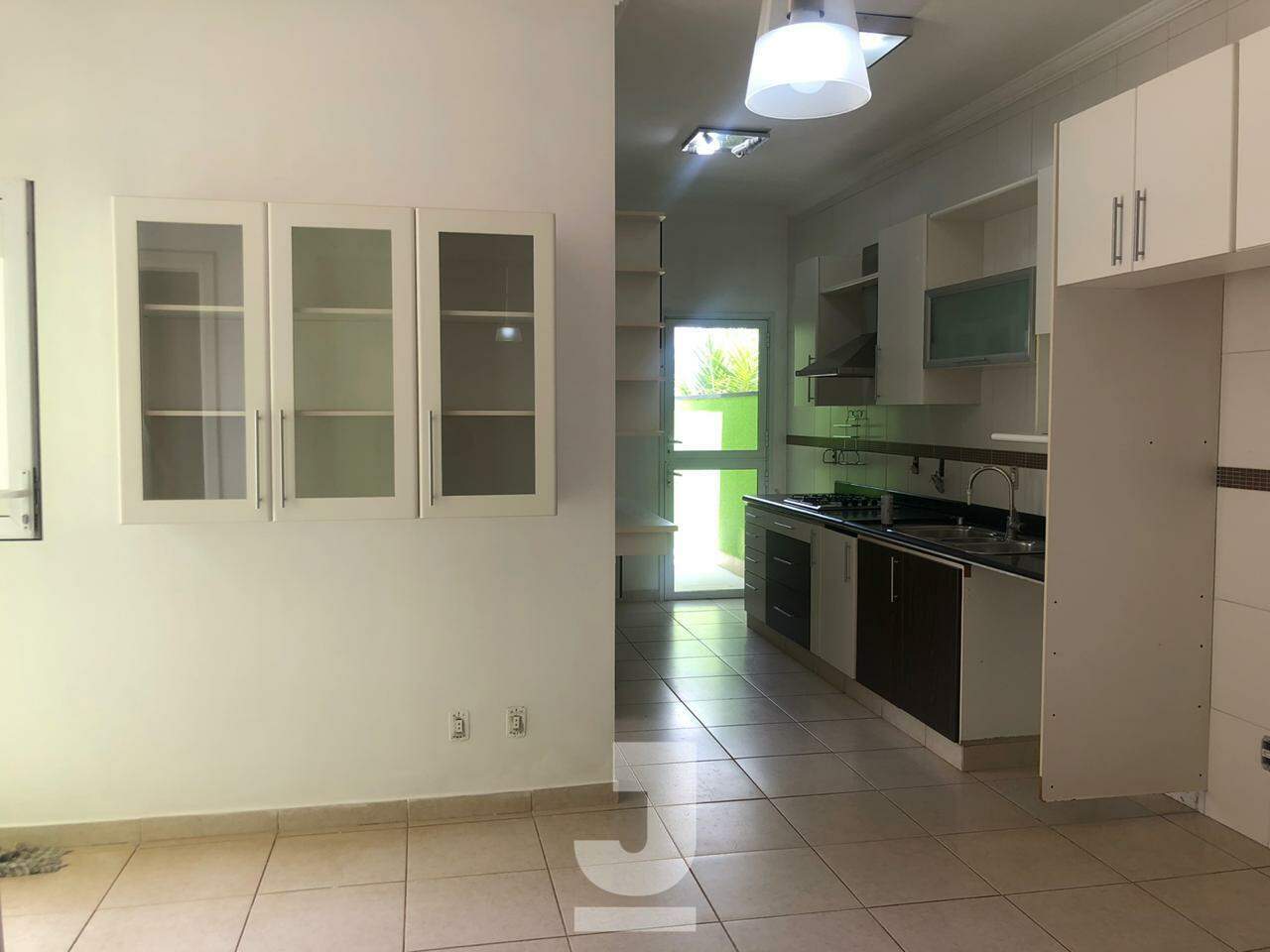 Casa de Condomínio para alugar com 4 quartos, 402m² - Foto 10