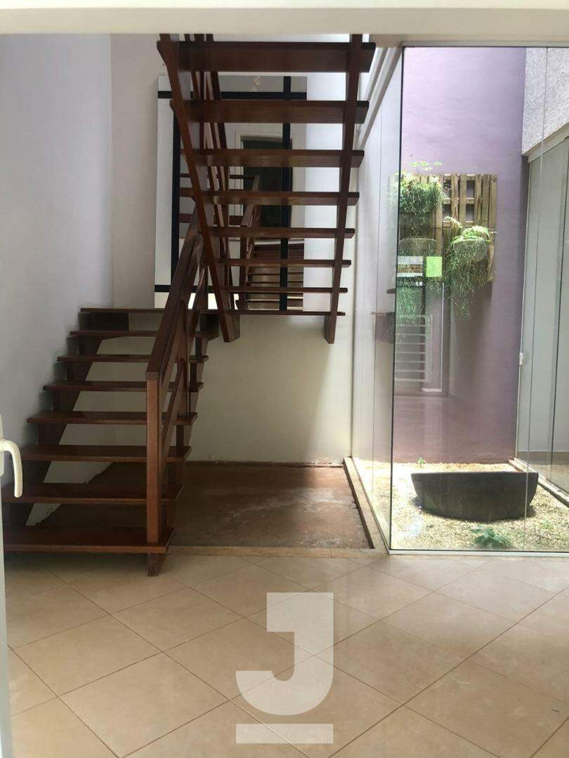 Casa de Condomínio para alugar com 4 quartos, 402m² - Foto 20