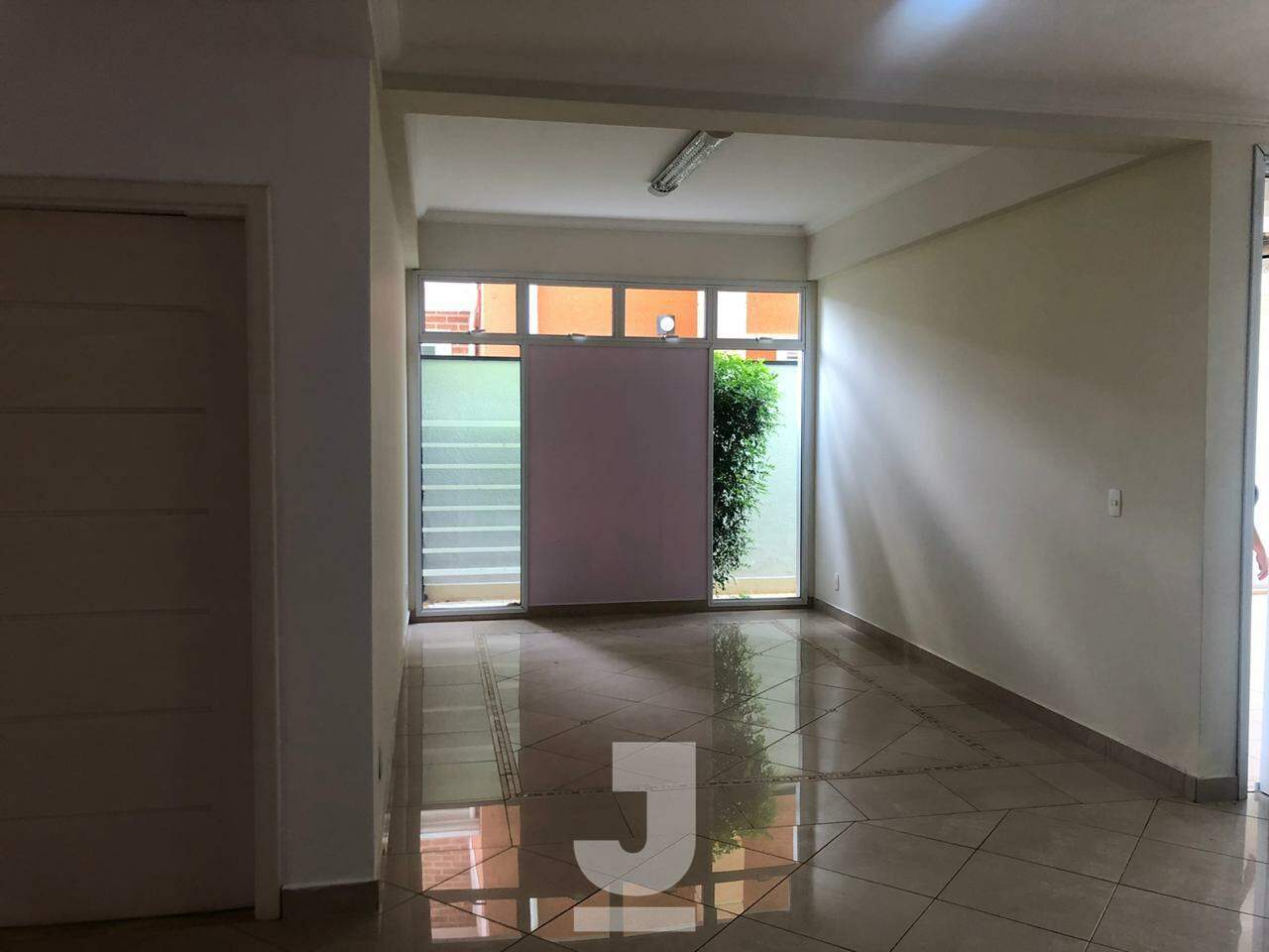 Casa de Condomínio para alugar com 4 quartos, 402m² - Foto 19