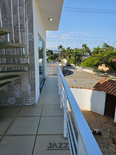 Casa de Condomínio à venda com 4 quartos, 220m² - Foto 24