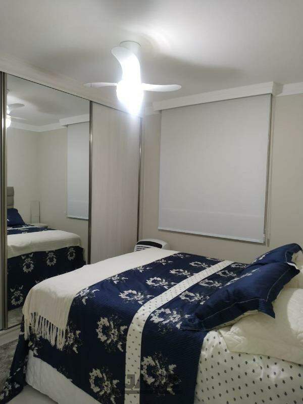 Apartamento à venda com 2 quartos, 55m² - Foto 13