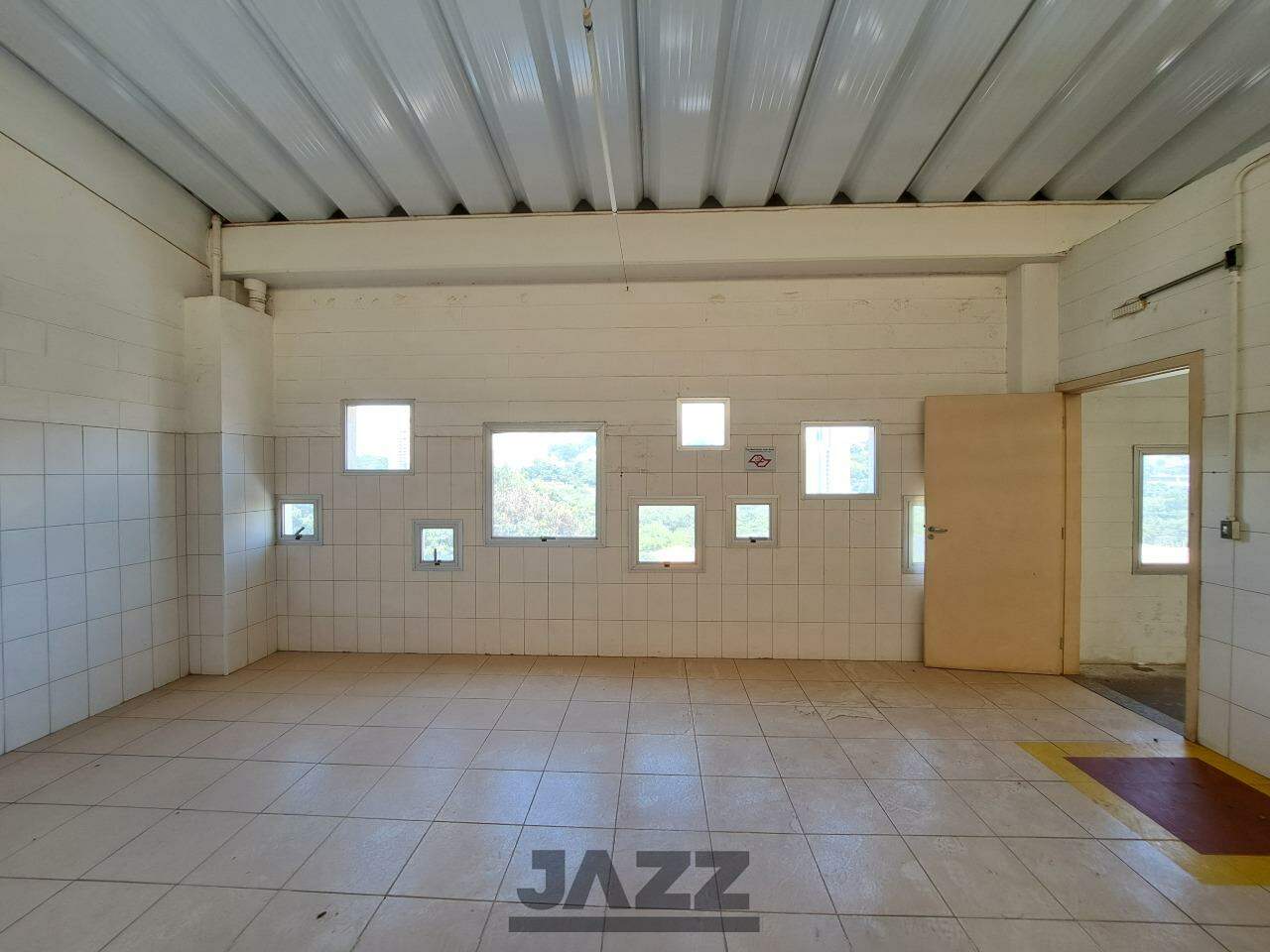 Depósito-Galpão-Armazém para alugar, 1500m² - Foto 20