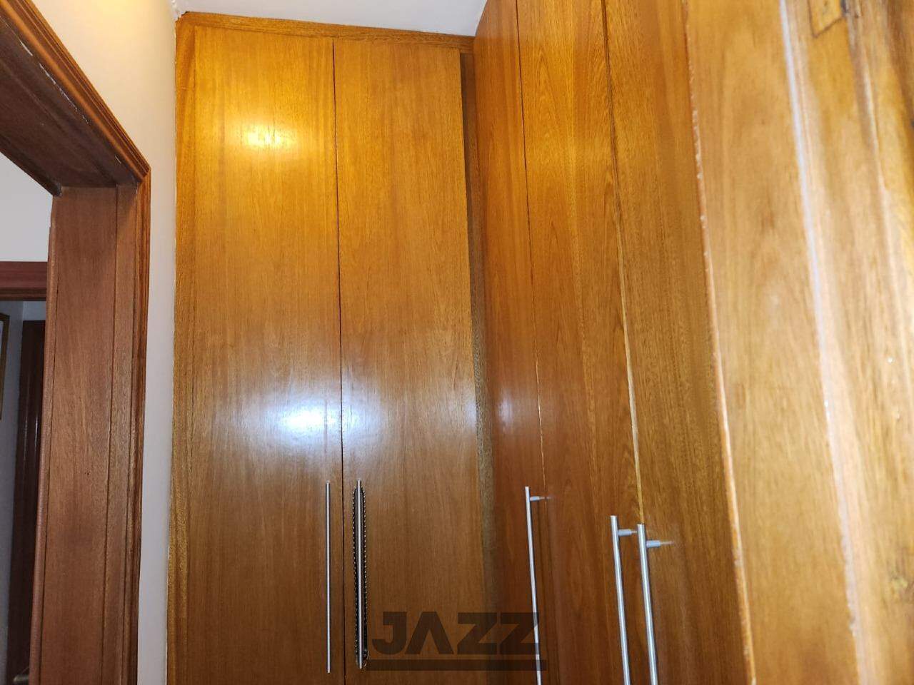 Casa à venda com 3 quartos, 227m² - Foto 12