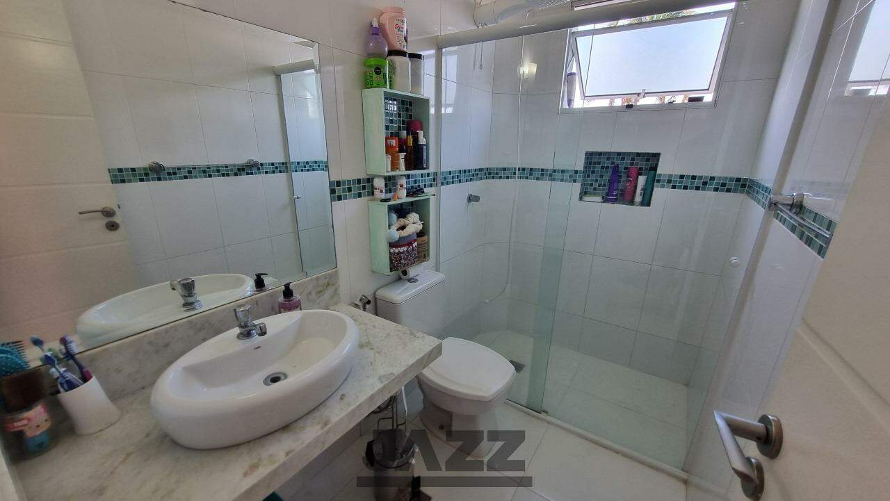 Casa de Condomínio à venda com 4 quartos, 230m² - Foto 29