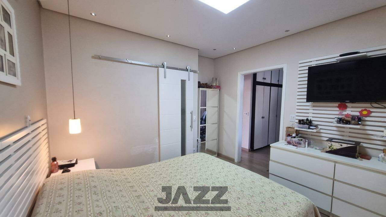 Casa de Condomínio à venda com 4 quartos, 230m² - Foto 19