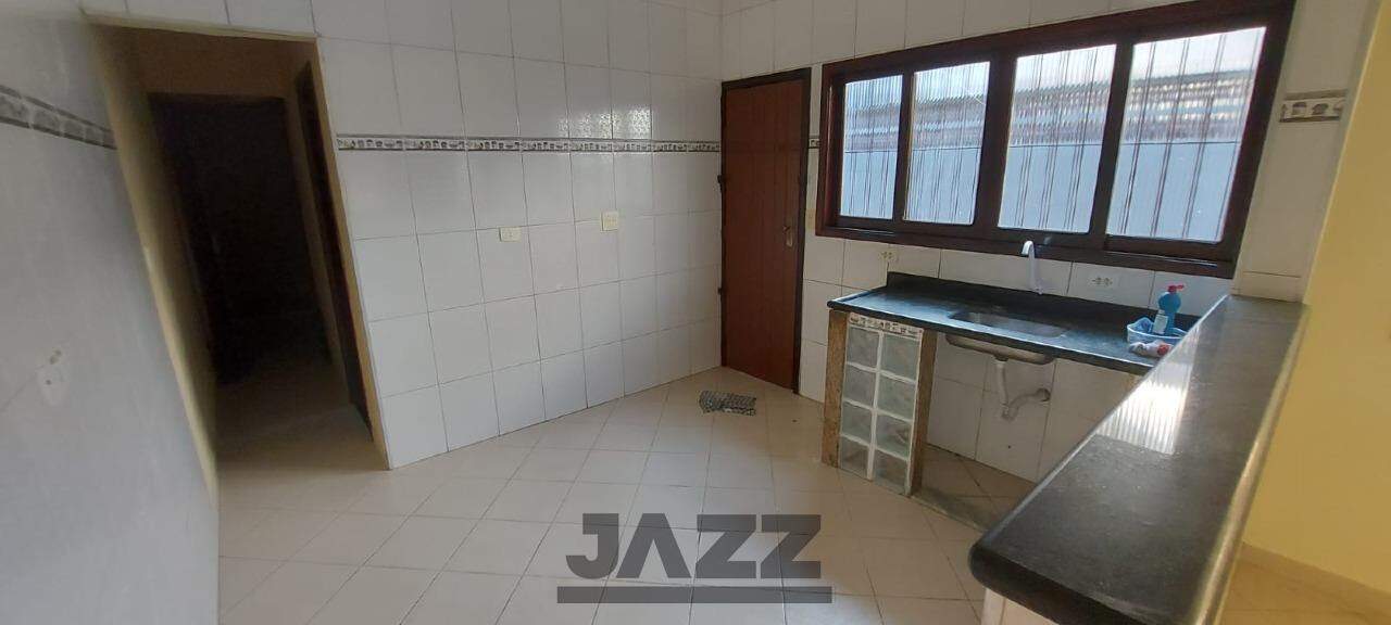 Casa à venda com 2 quartos, 120m² - Foto 22