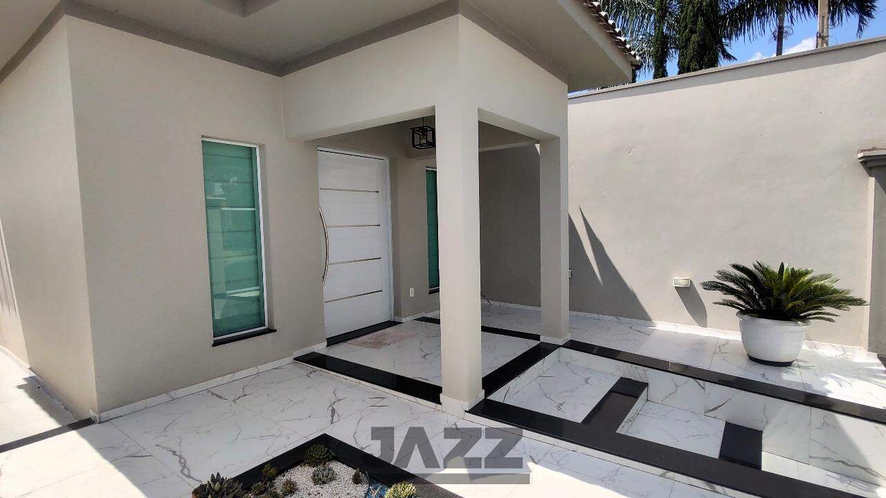 Casa à venda com 3 quartos, 200m² - Foto 3