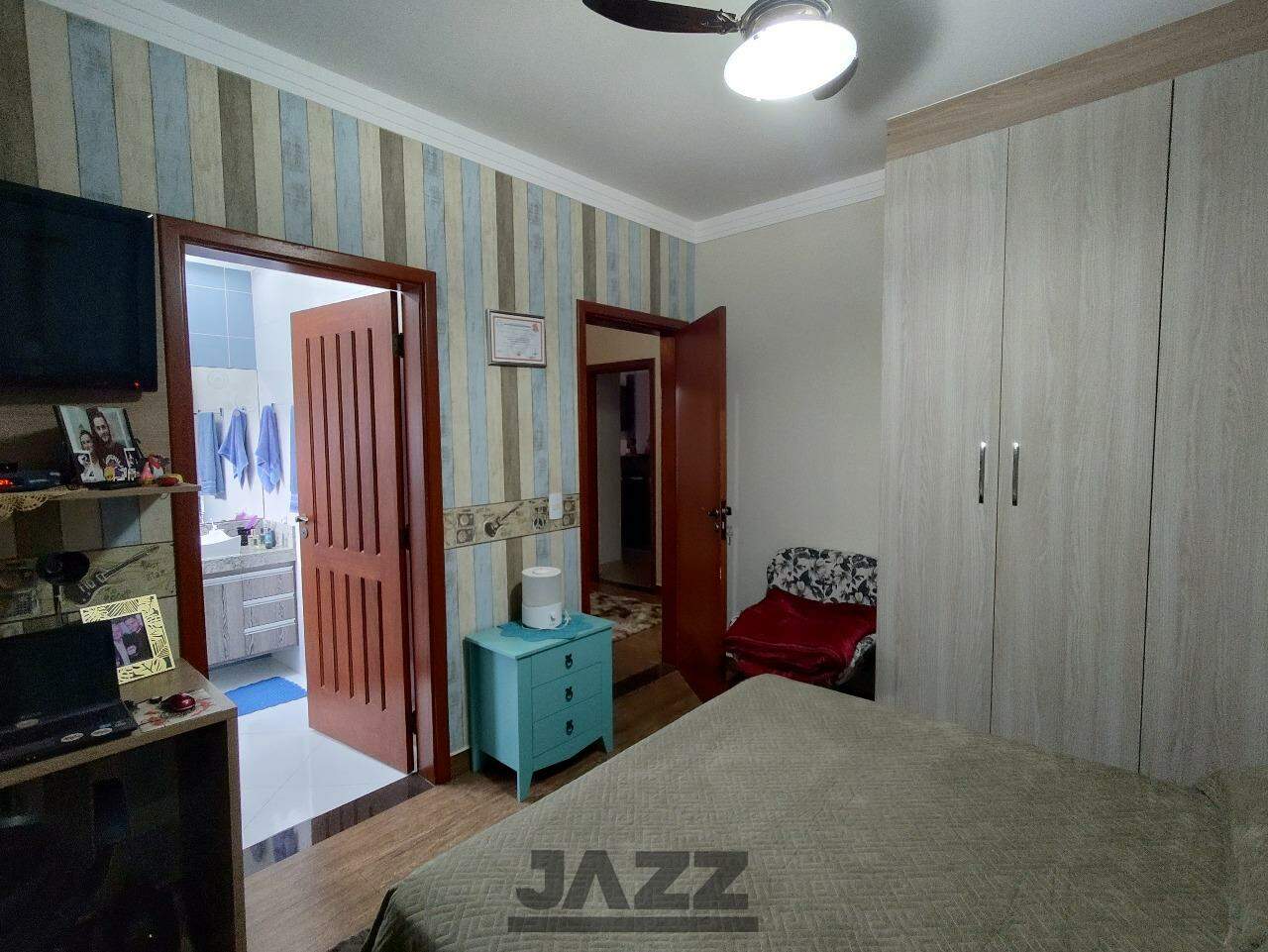 Casa à venda com 3 quartos, 196m² - Foto 12