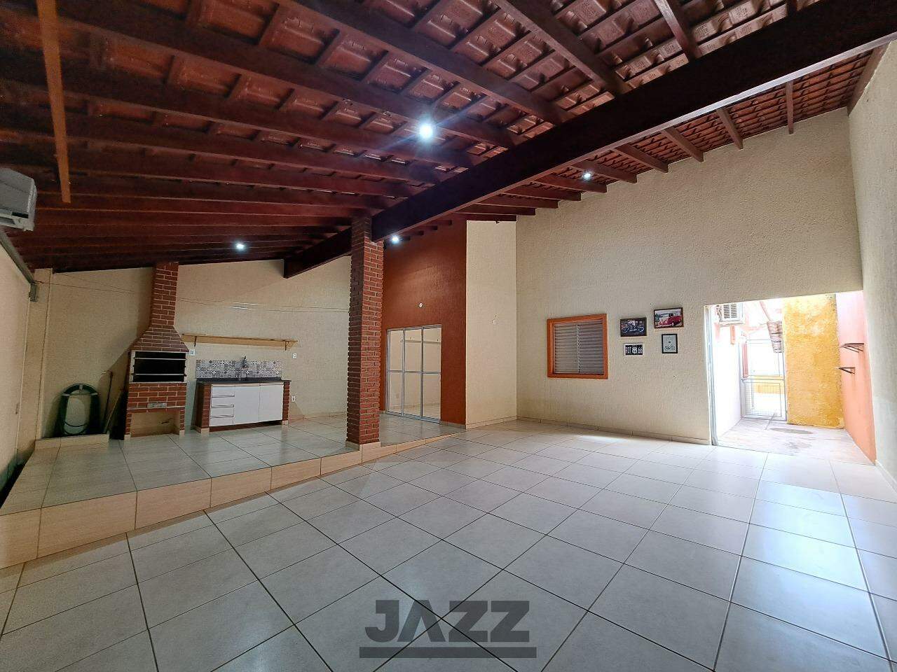 Casa à venda com 3 quartos, 126m² - Foto 3