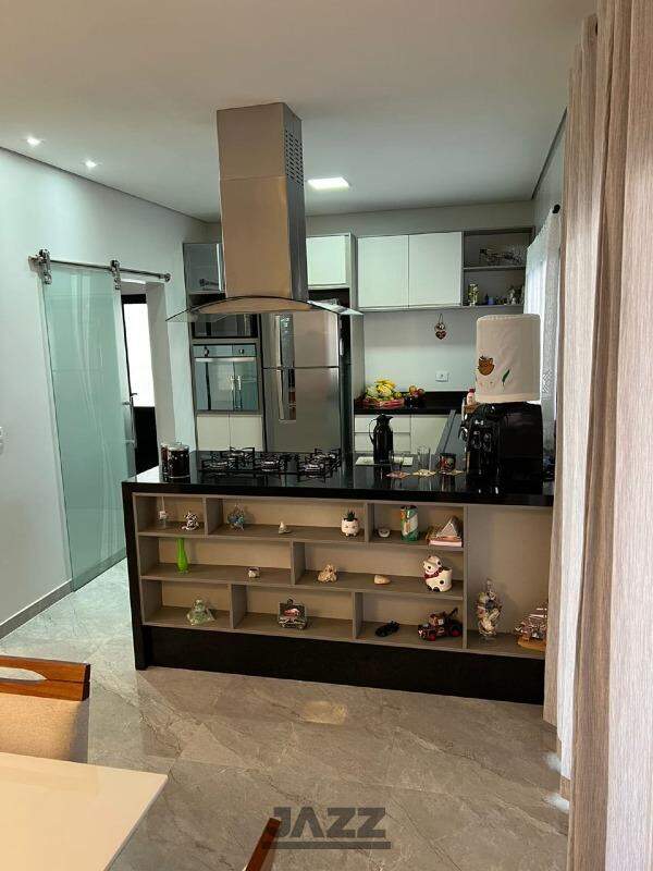 Casa de Condomínio à venda com 3 quartos, 225m² - Foto 11