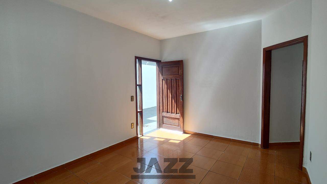 Casa à venda com 3 quartos, 164m² - Foto 9