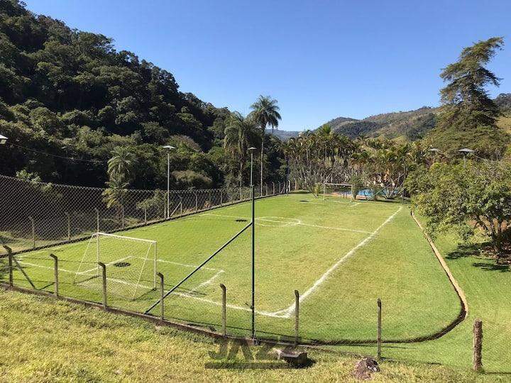 Fazenda à venda com 5 quartos, 500m² - Foto 35