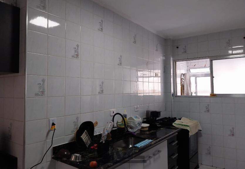 Apartamento à venda com 2 quartos, 75m² - Foto 12