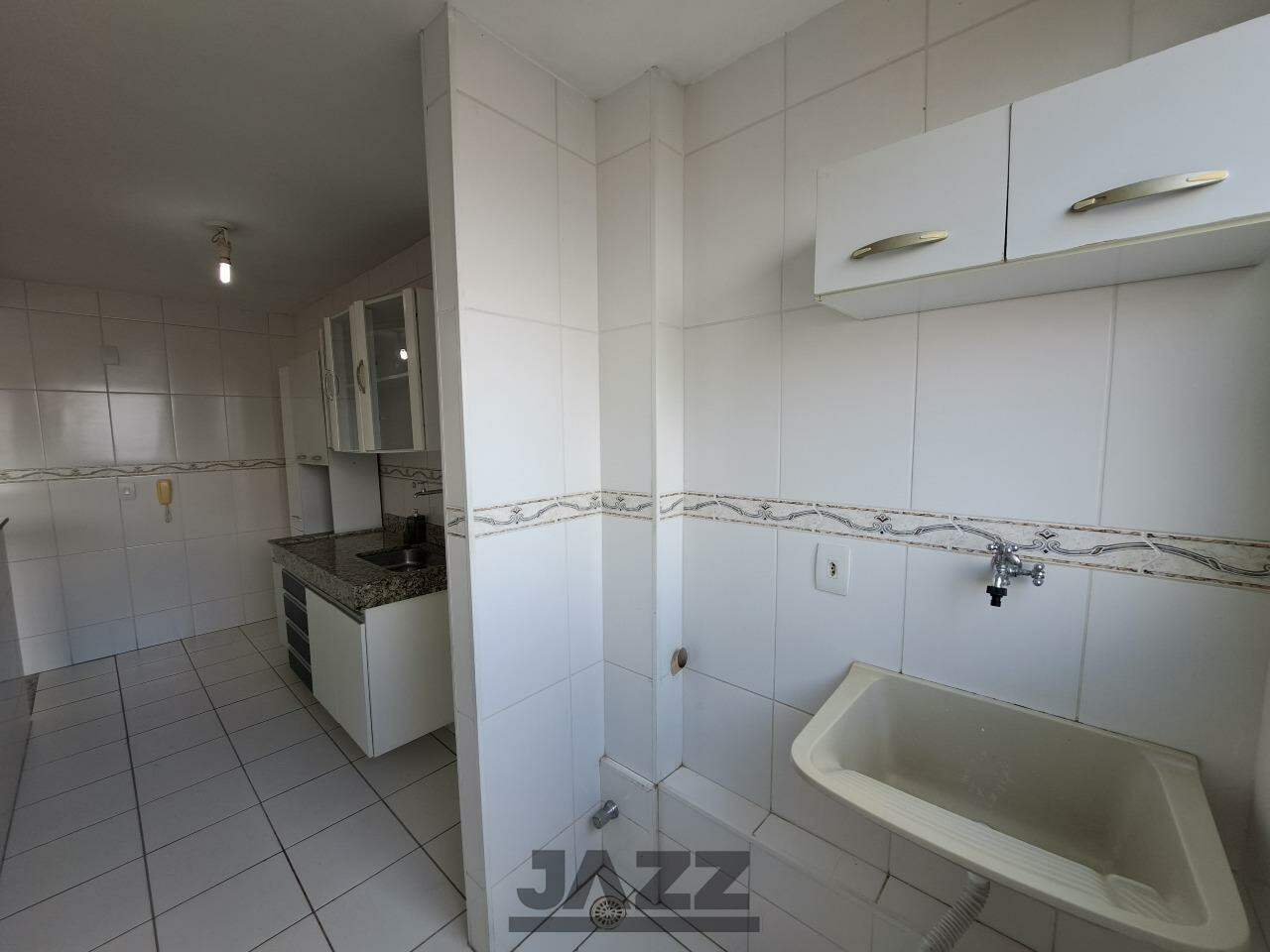 Apartamento para alugar com 3 quartos, 65m² - Foto 8