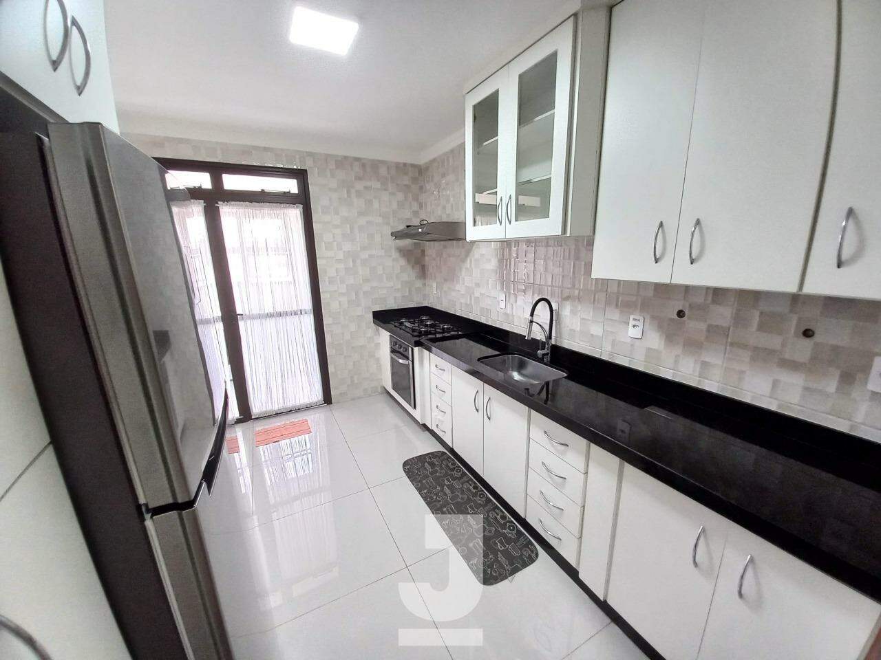 Apartamento para alugar com 2 quartos, 93m² - Foto 7