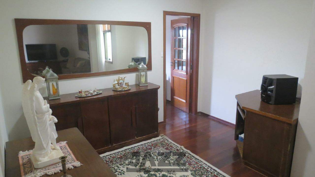 Casa à venda com 2 quartos, 235m² - Foto 14