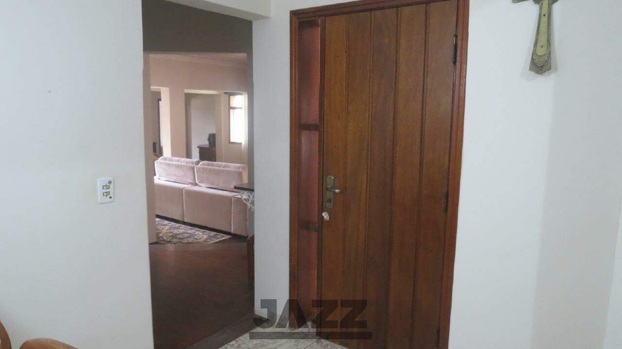 Casa à venda com 2 quartos, 235m² - Foto 12