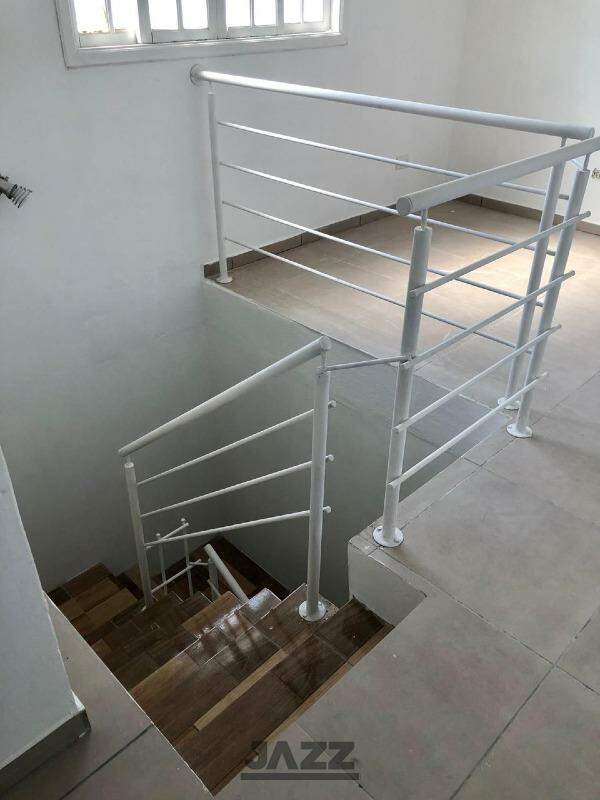 Casa à venda com 3 quartos, 115m² - Foto 10