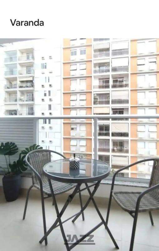 Apartamento à venda com 1 quarto, 42m² - Foto 10