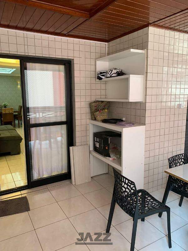 Apartamento à venda com 3 quartos, 105m² - Foto 8