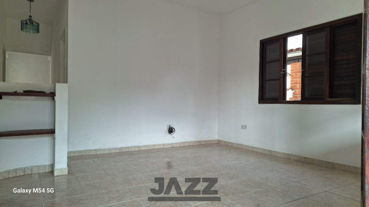 Casa à venda com 3 quartos, 250m² - Foto 18