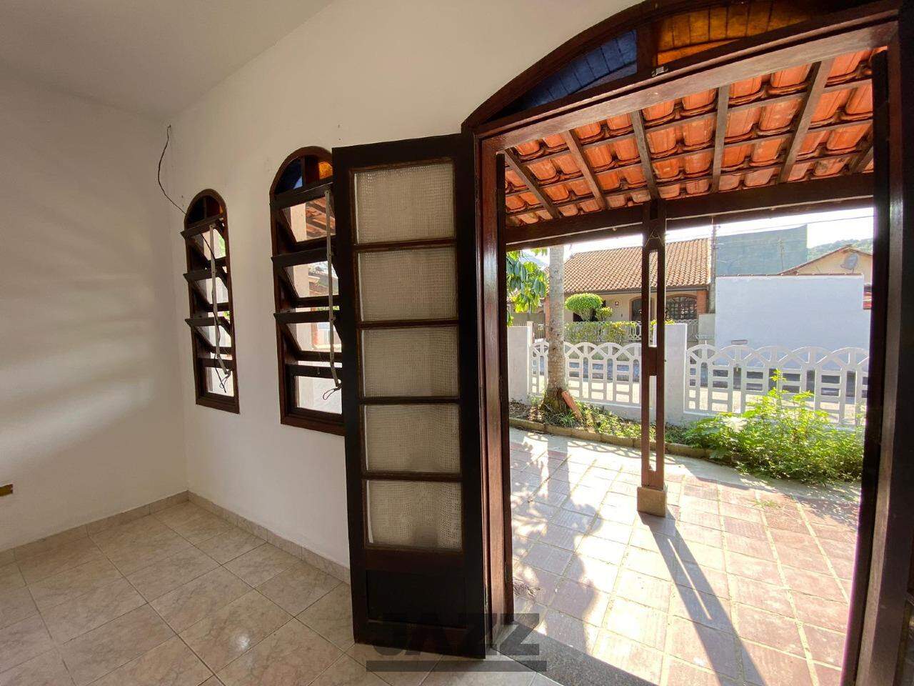 Casa à venda com 3 quartos, 250m² - Foto 8