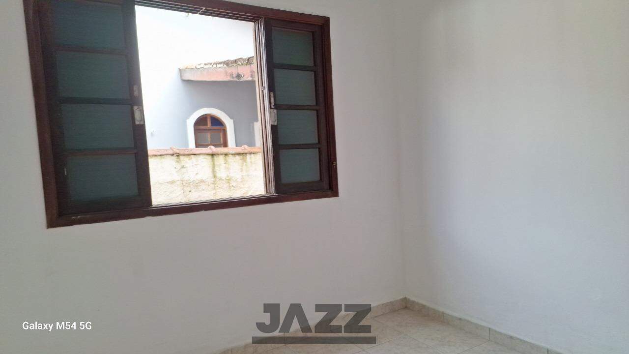 Casa à venda com 3 quartos, 250m² - Foto 17