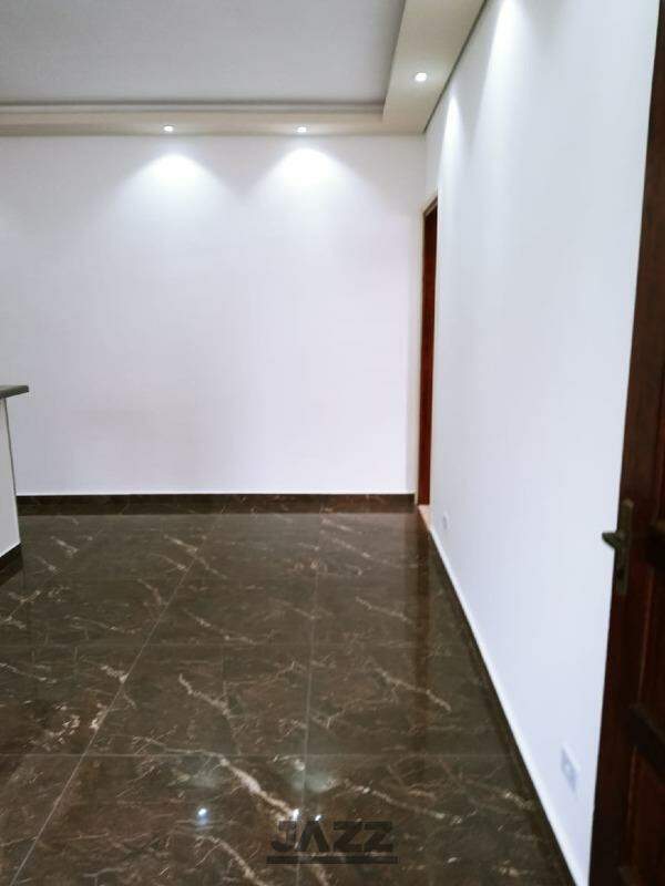 Casa à venda com 2 quartos, 100m² - Foto 11