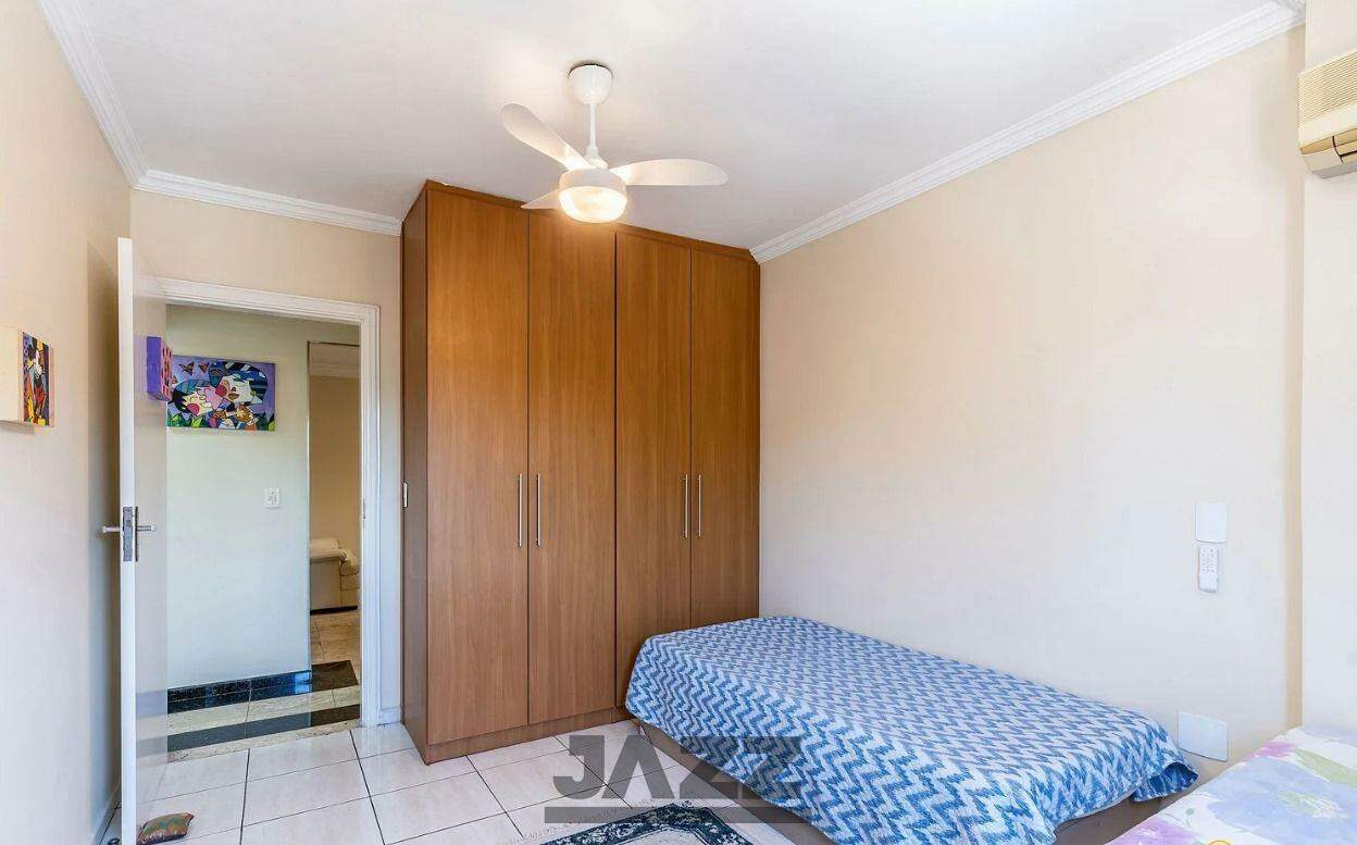 Apartamento à venda com 3 quartos, 137m² - Foto 21