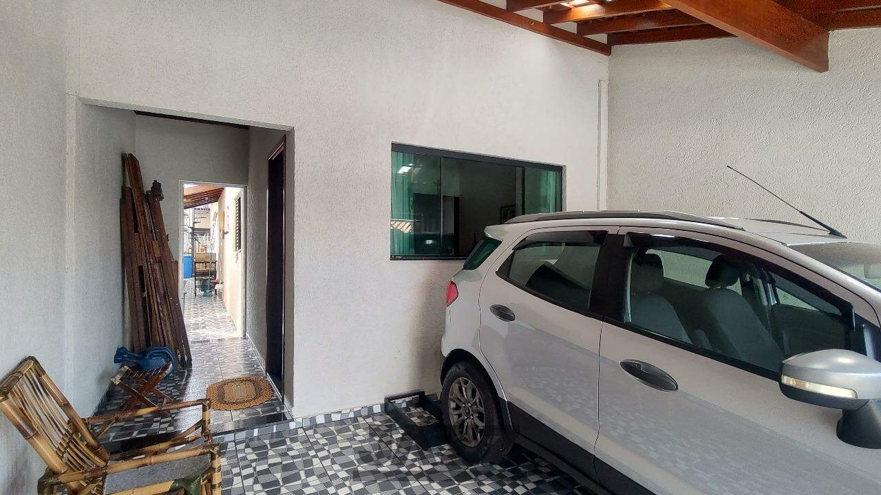 Casa à venda com 2 quartos, 73m² - Foto 3