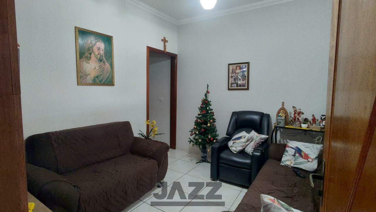 Casa à venda com 2 quartos, 73m² - Foto 5