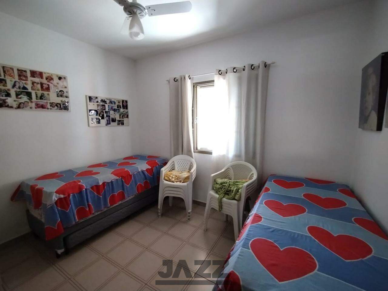 Fazenda à venda com 3 quartos, 210m² - Foto 9